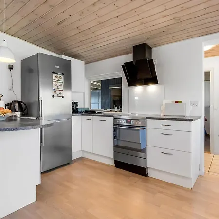 Nisse - 300m From The Sea By Interhome Nyaraló