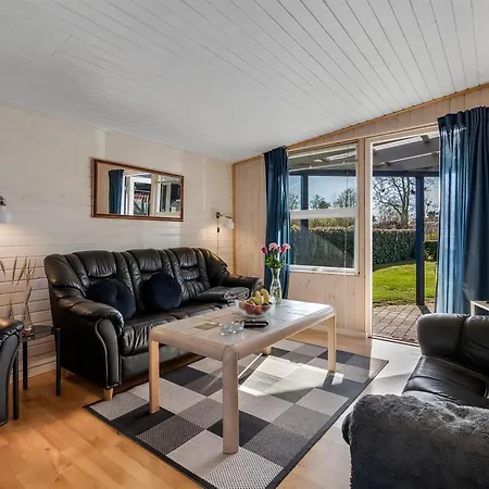 Nisse - 300m From The Sea By Interhome 格雷诺