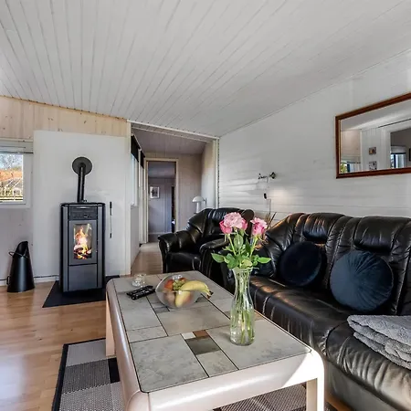 Nisse - 300m From The Sea By Interhome Tatil Evi